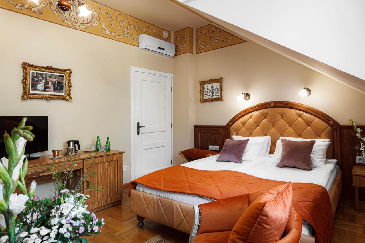 Dwór Prezydencki Boutique Hotel&SPA Zgłobice Zewnętrze zdjęcie