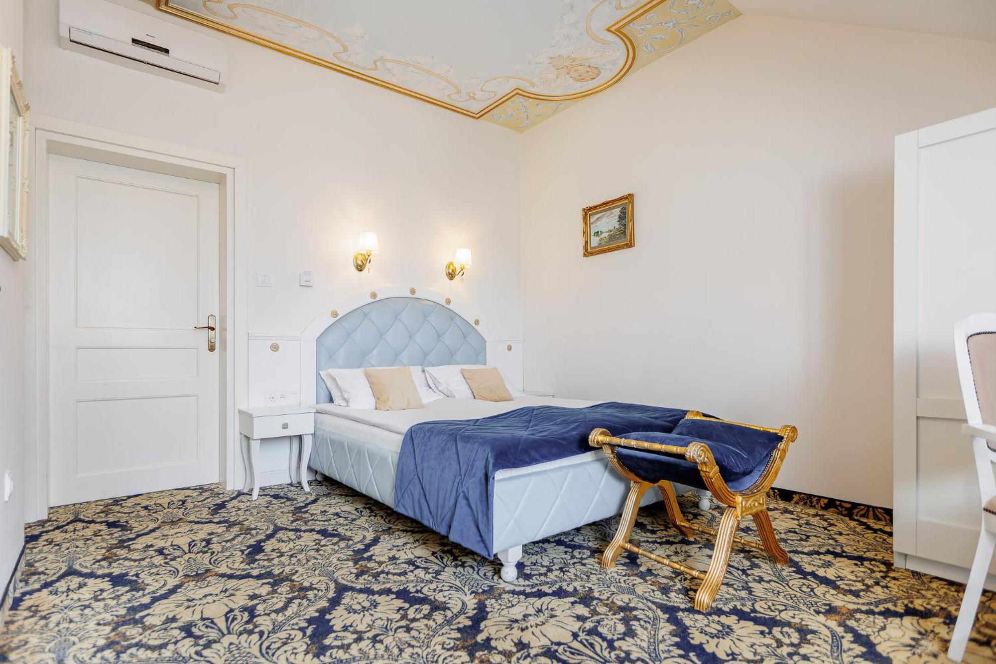 Dwór Prezydencki Boutique Hotel&SPA Zgłobice Zewnętrze zdjęcie