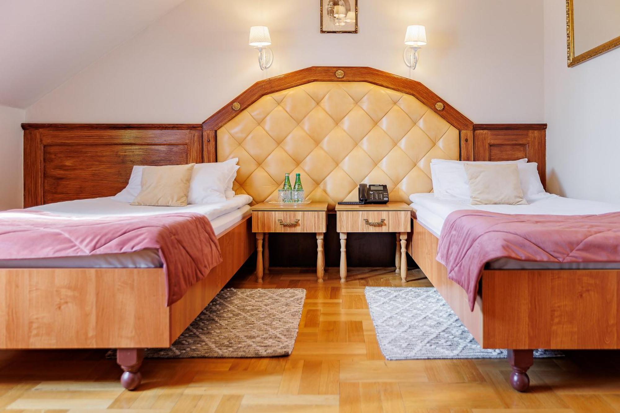 Dwór Prezydencki Boutique Hotel&SPA Zgłobice Zewnętrze zdjęcie