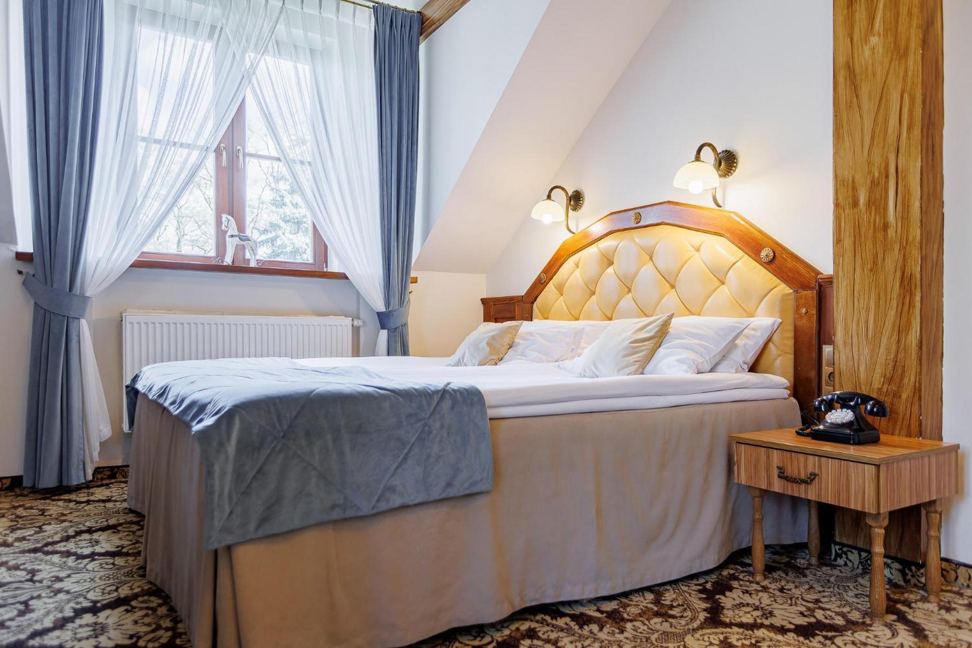 Dwór Prezydencki Boutique Hotel&SPA Zgłobice Zewnętrze zdjęcie